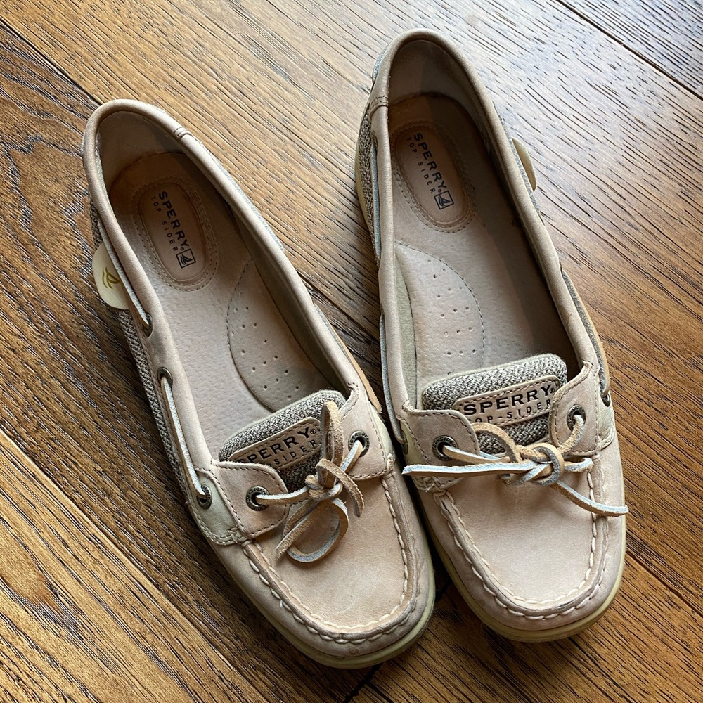 Tan Sperry Top- Sider 7.5
